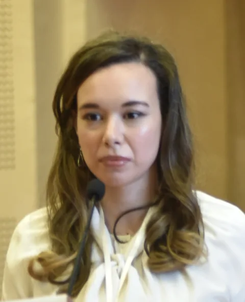 Dr N. Mouhli